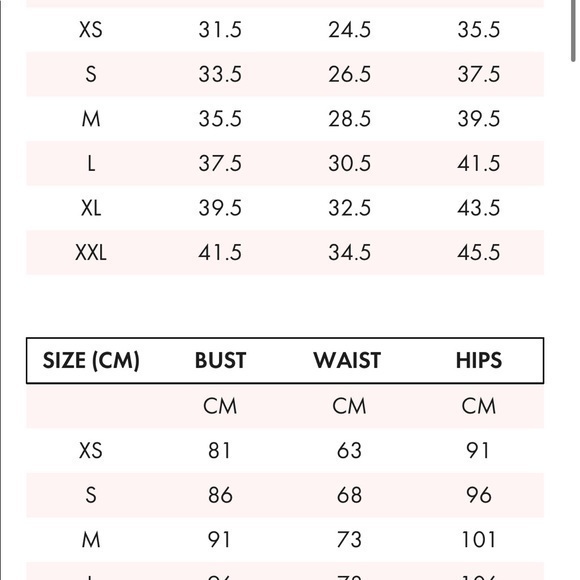 Selfie Leslie M Caspar leafy baby blue meborirdered dress - Picture 10 of 14